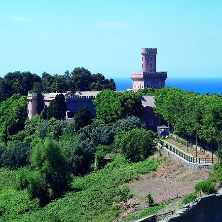 Hotel Torre Cambiaso 4*